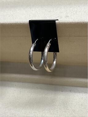 Vintage QVC 925 Sterling Silver Hoop Earrings-Thailand